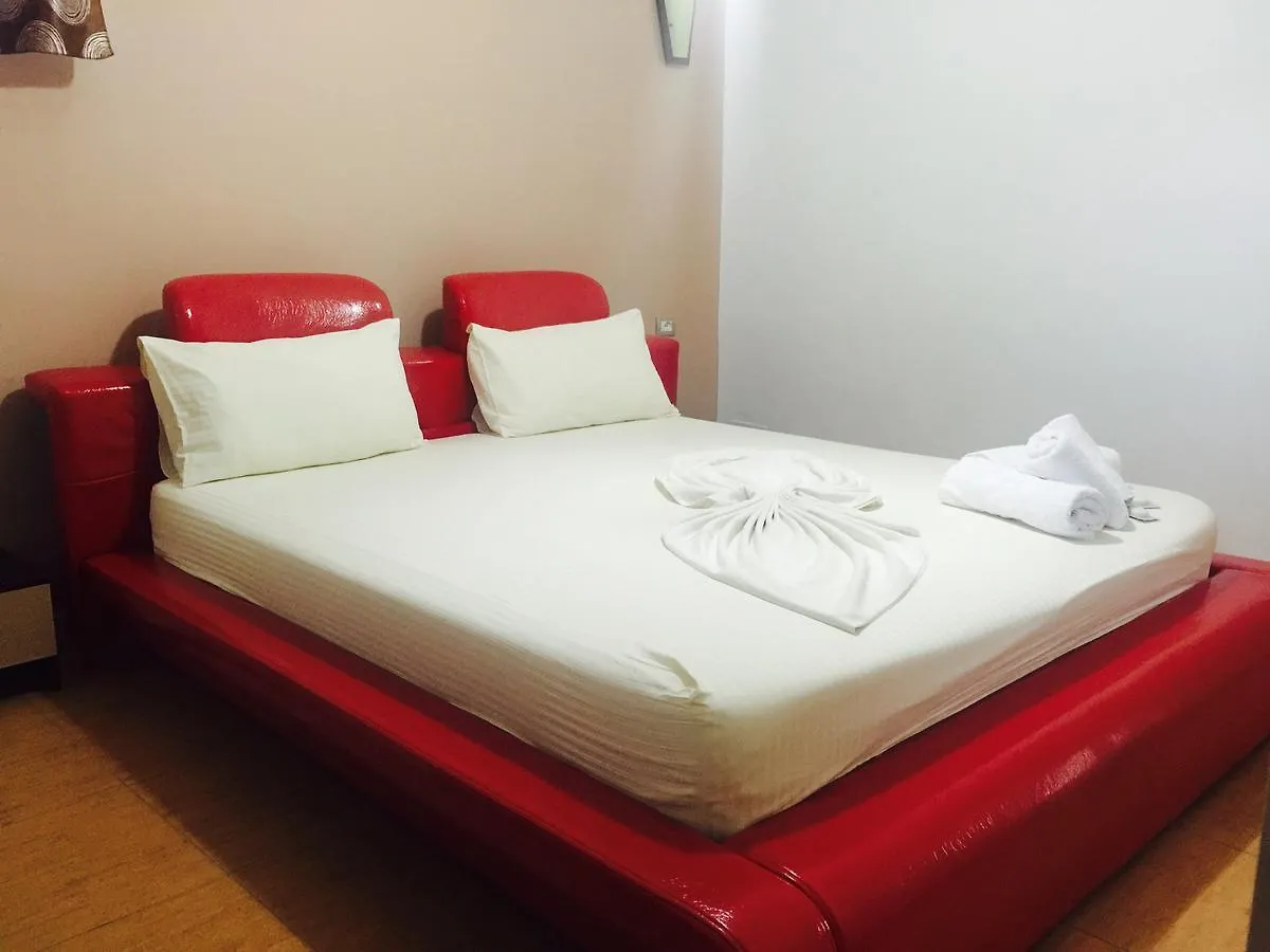 Godija Hotel & Suites Velipoje