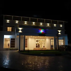 Hotel Vrindavan Hotel Neriyamangalam